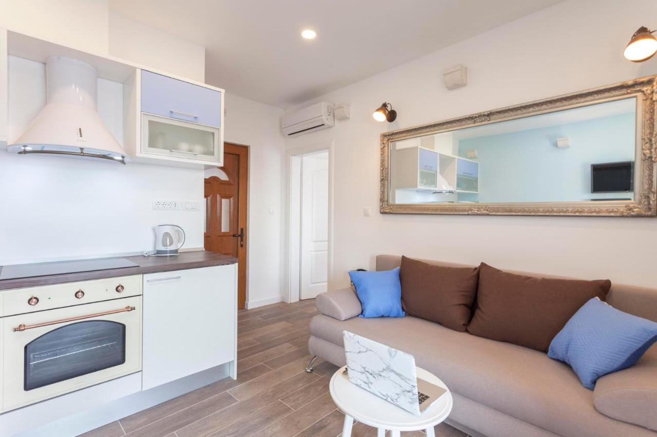 Apartmani Antiqua Zivogosce Luaran gambar